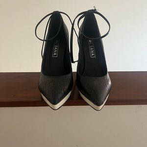 Sol Sana Black and White Heels